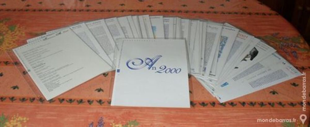 36 Documents Philat&eacute;liques Officiels 2000 