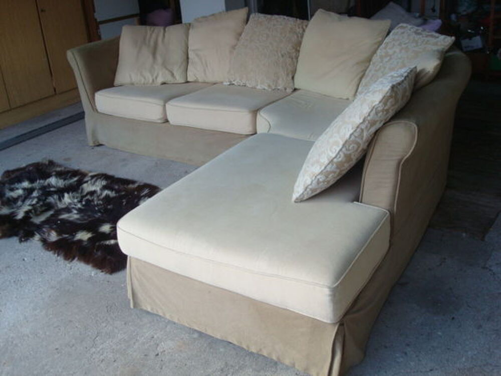 canap&eacute; angle en tissu lin beige 
Meubles
