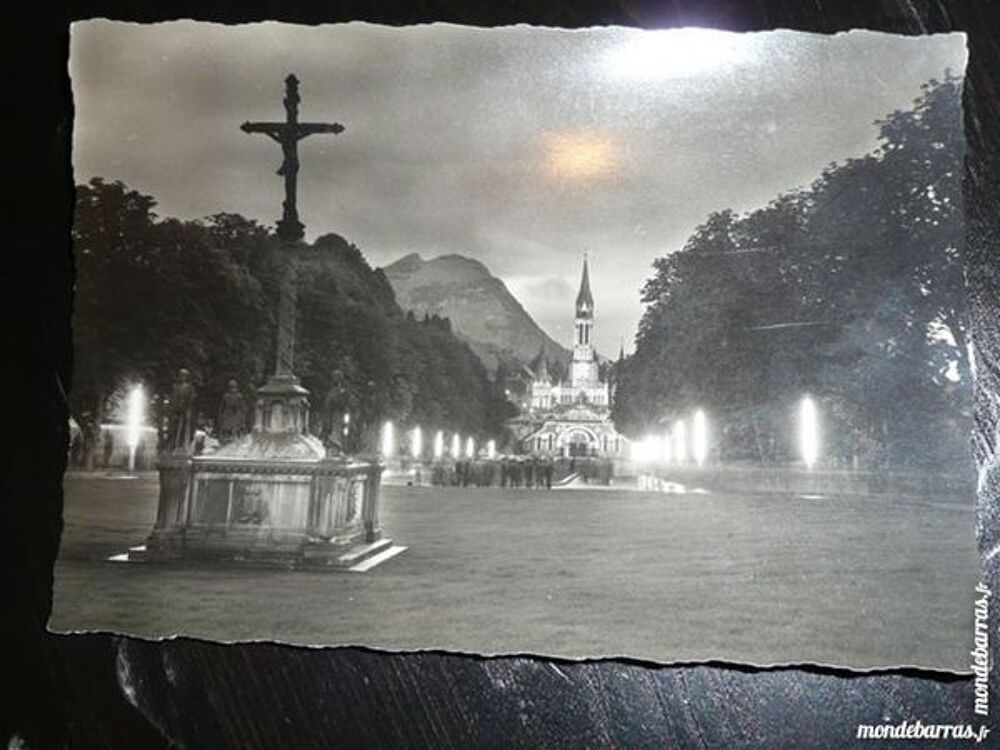 Carte postale Basilique N.D De Lourdes 1958 