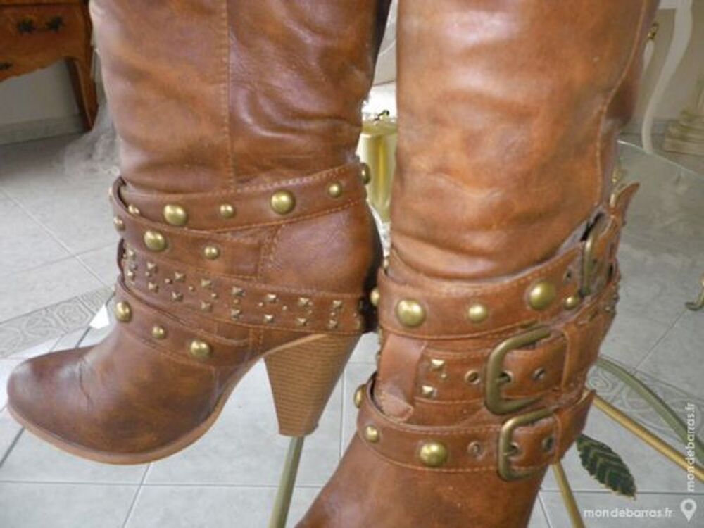 Adorable bottes POTI PATI pratiquement neuves Chaussures