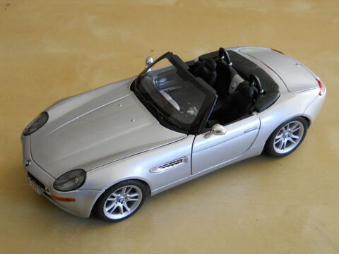 BMW Z8 Maisto 1/18 Silver 30 Toulouse (31)