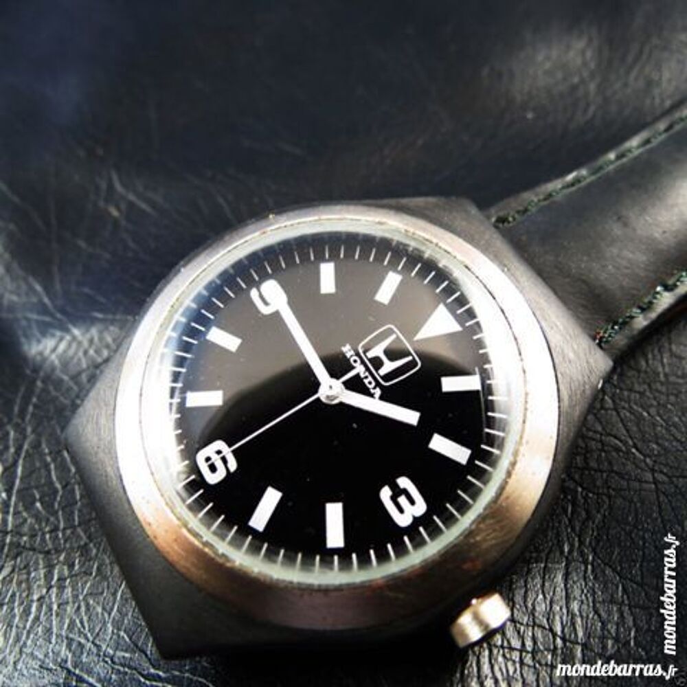 HONDA montre analogique DIV0512 Bijoux et montres