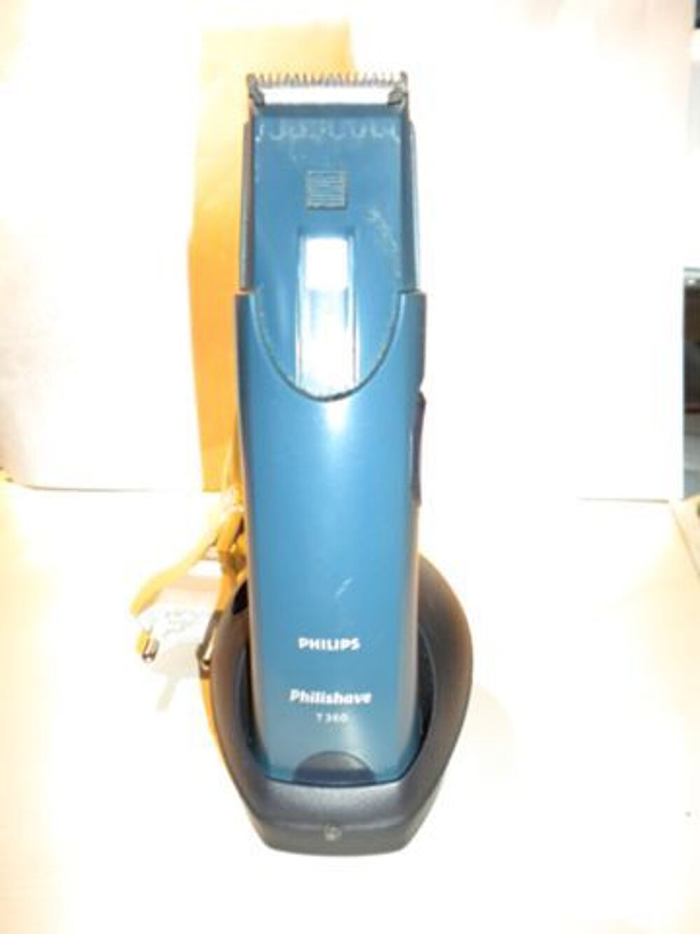 TONDEUSE &laquo; Philips &raquo; Philishave Electroménager