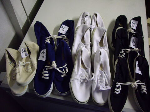 Divers Baskets Toile pt 37 de 1 � � 2 �-neuves 1 Bouxwiller (67)