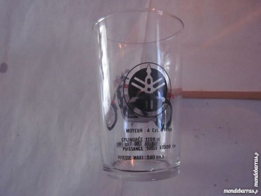verre d&eacute;cor&eacute; MOTO YAMAHA 1200 6 V MAX 1991 