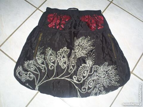 Jupe DESIGUAL  Taille 36 30 Geneuille (25)