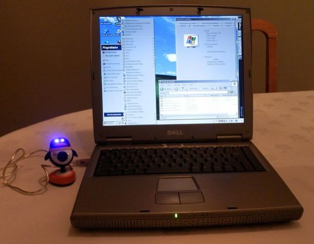 PC portable Dell Wifi Webcam DVD graveur CD Matériel informatique