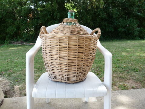 bombonne en verre , protection osier , 25 Attignat (01)