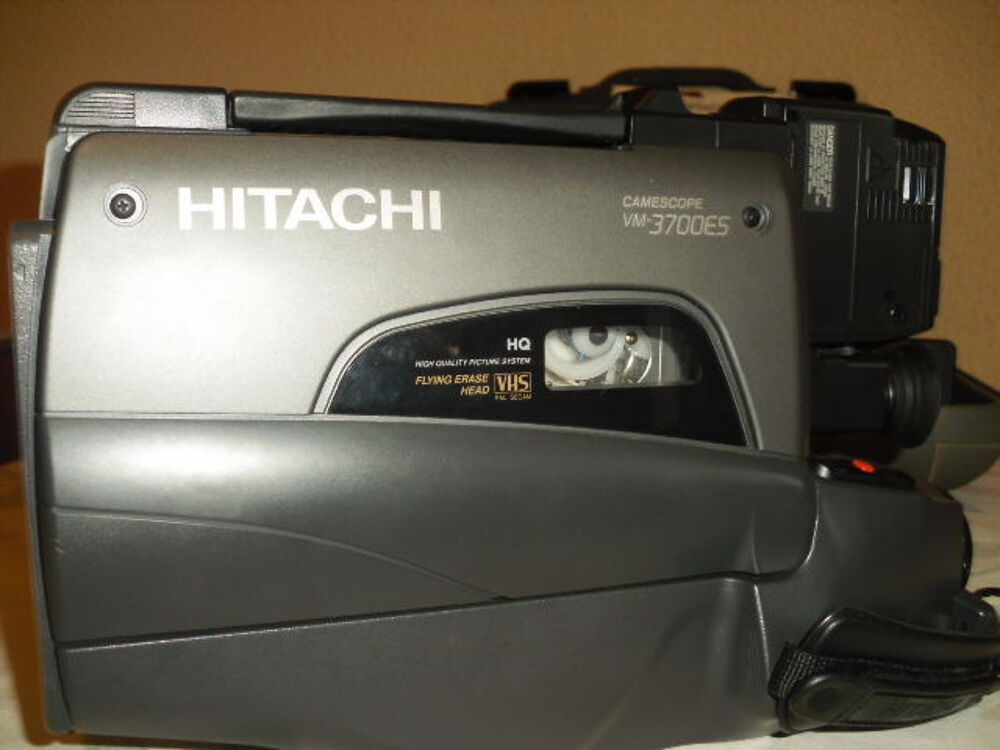 camescope vhs hitachi Photos/Video/TV