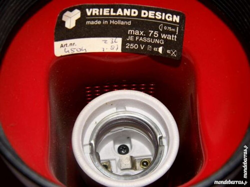 lampe vintage applique spot rouge VRIELAND DESIGN Décoration