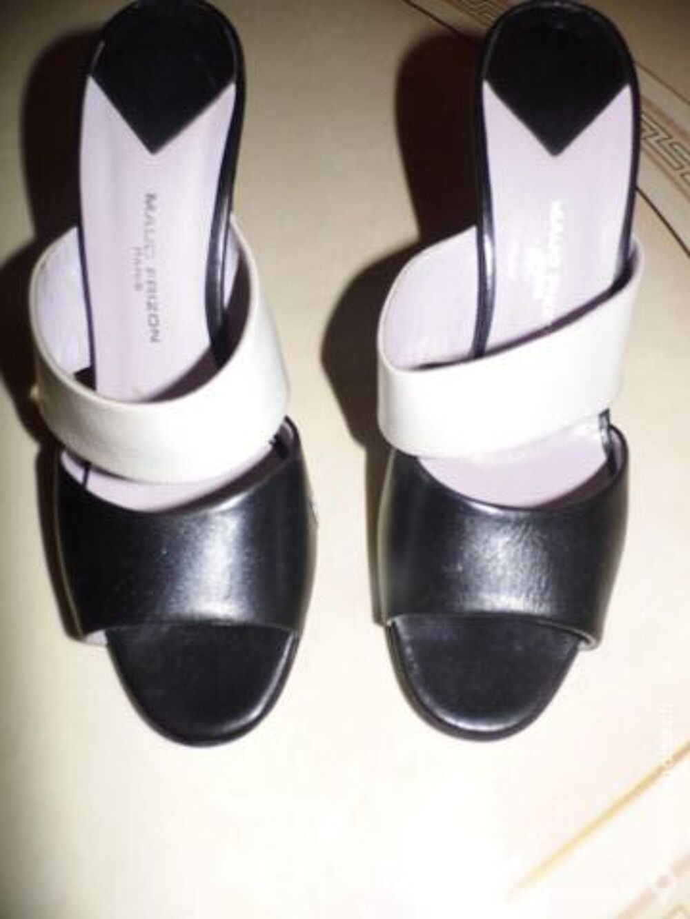 Paris 19eme Escarpins Maud bicolores, pointure 37 Chaussures