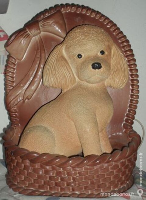 Superbe Lampe caniche dans son panier 30 Montreuil (93)