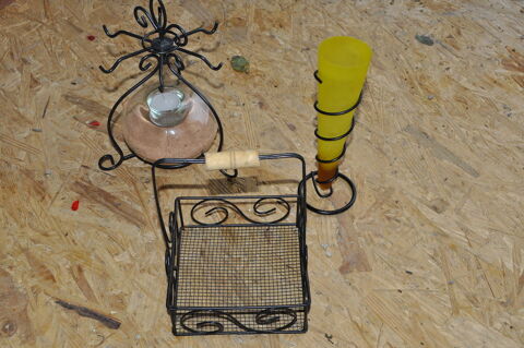 Lot de trois dcorations 5 Perreuil (71)