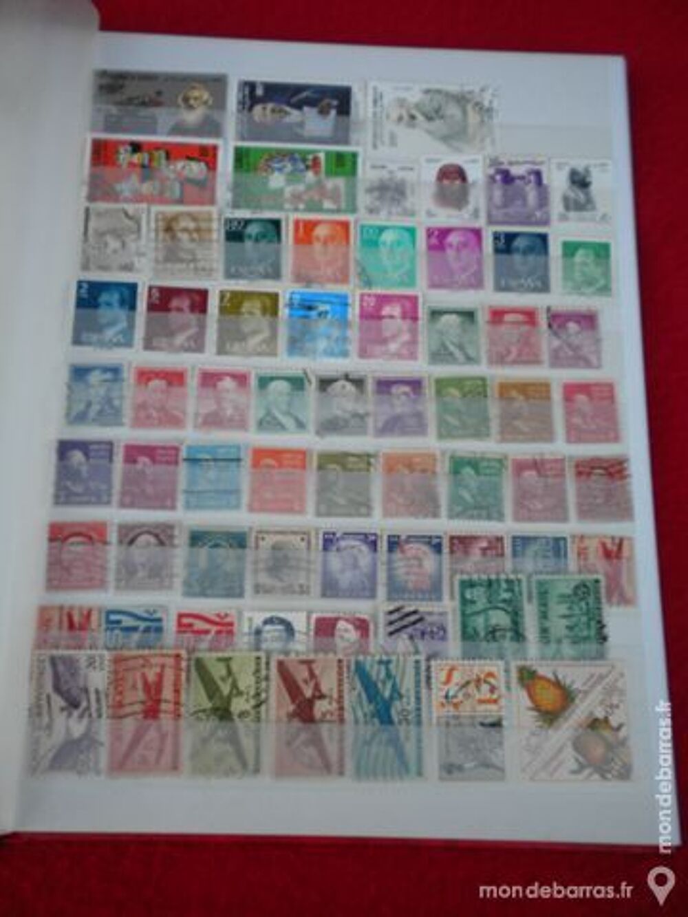 ALBUM TIMBRES DU MONDE neufs et oblit&eacute;r&eacute;s 