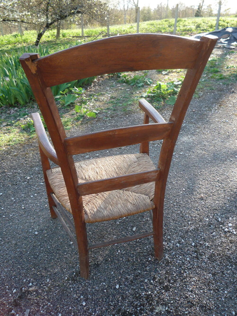Fauteuil paill&eacute; ancien Meubles