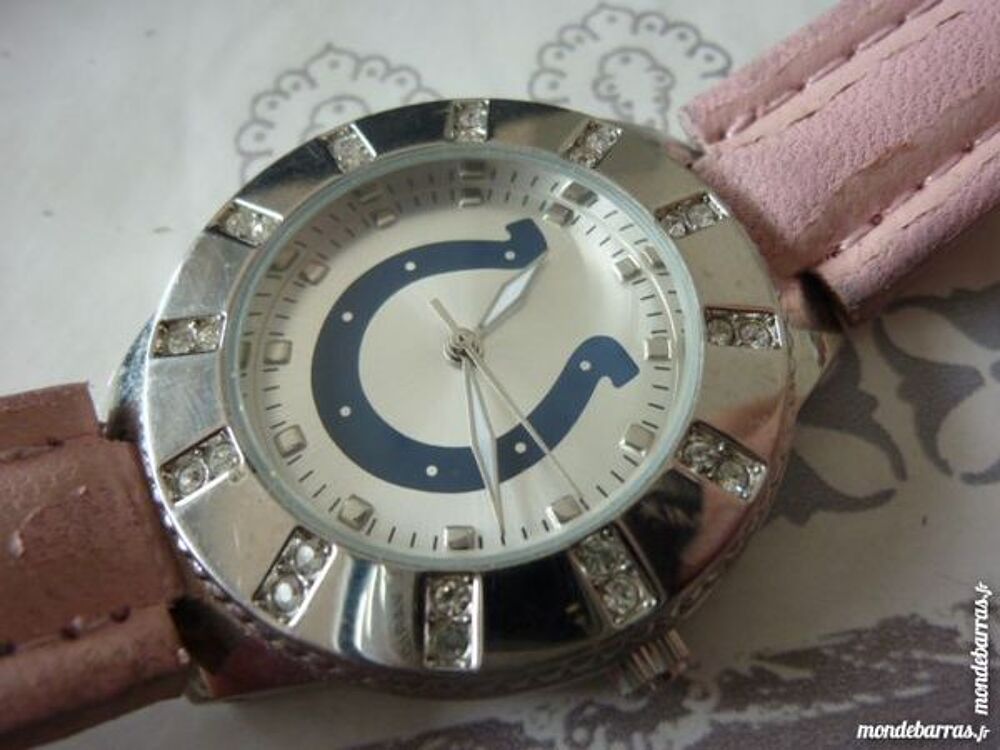 INDIANAPOLIS COLTS montre analogique DIV0505b Bijoux et montres