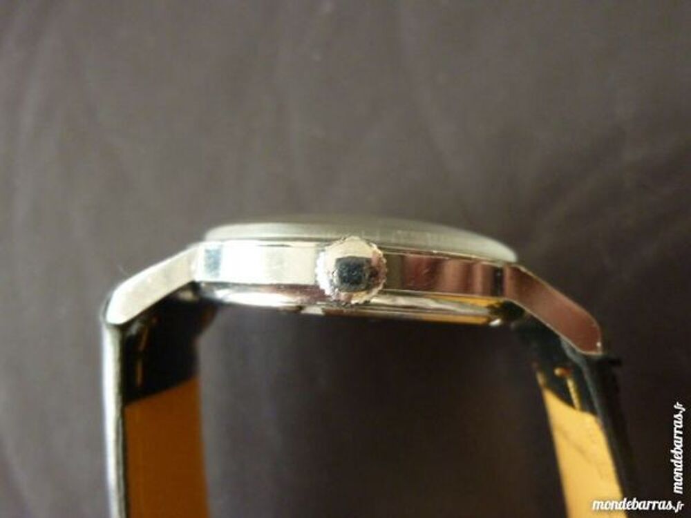 SANDOZ ST96 montre Suisse 1970 m&eacute;canique SAN0037 Bijoux et montres
