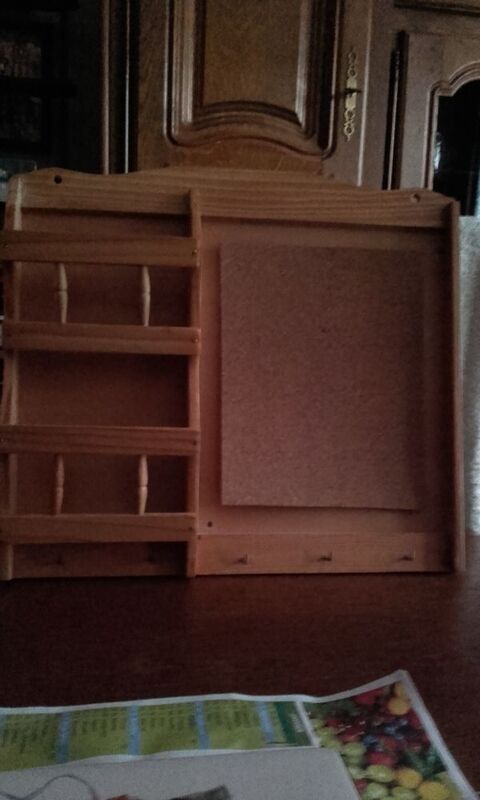 Porte courrier en bois 3 tampes (91)