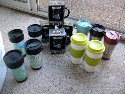 Mugs et Verres Isothermes -Neufs  0,50  pice 1 Bouxwiller (67)