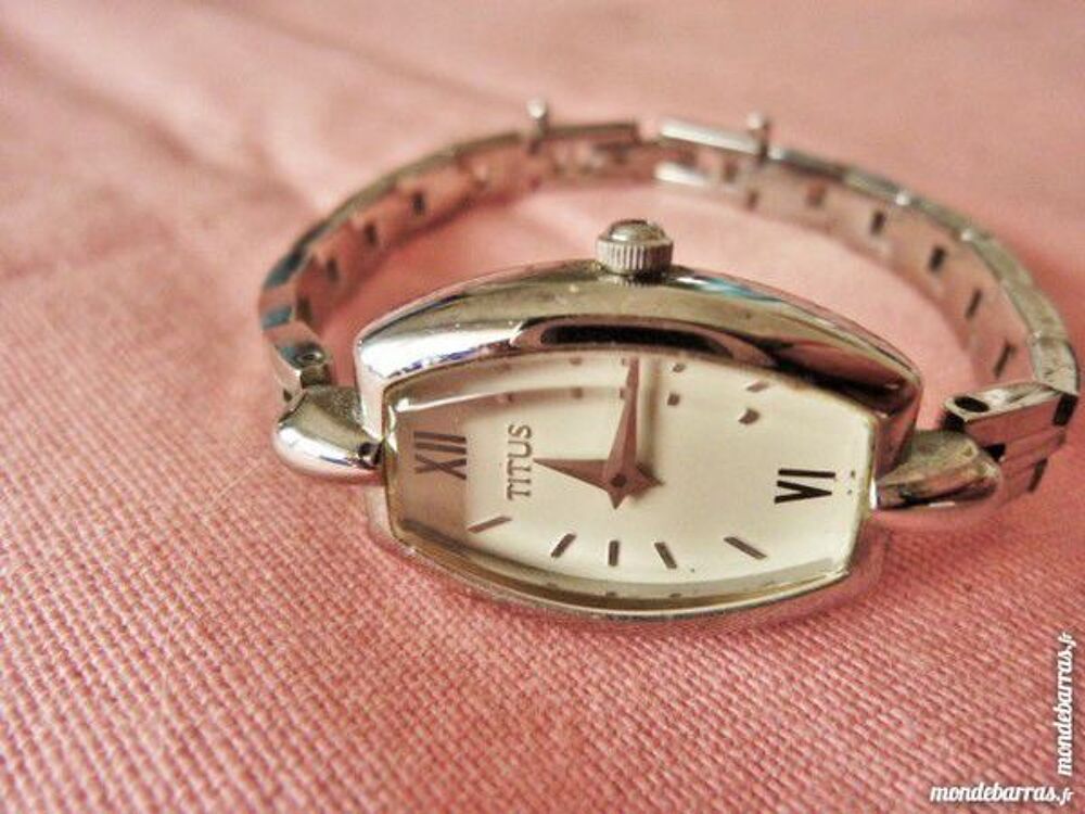 TITUS 5Y20E style art d&eacute;co montre Dame SOL0019 Bijoux et montres