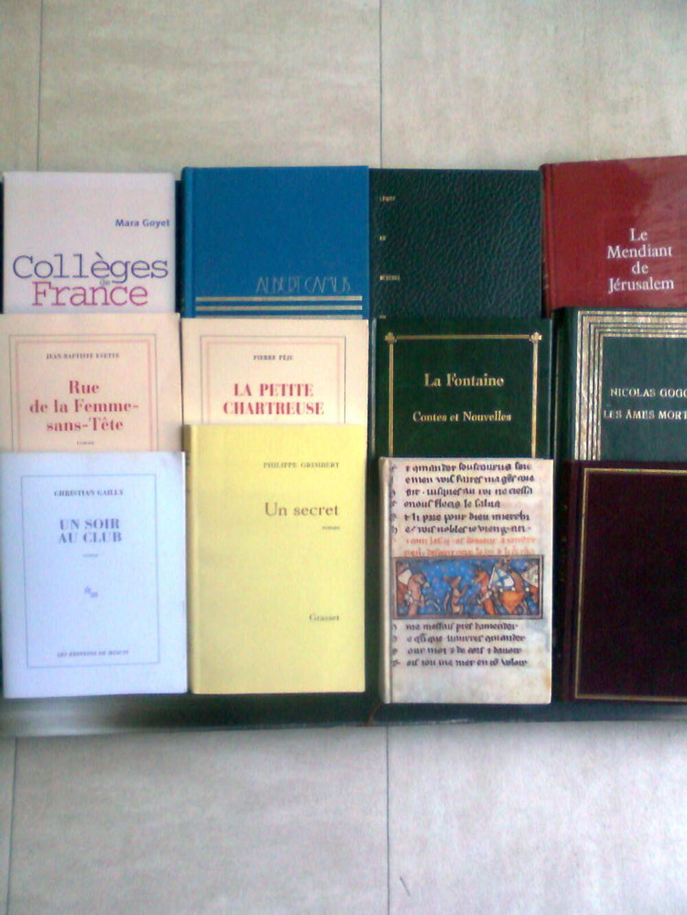5 livres broch&eacute;s - 6 livres reli&eacute;s - zoe Livres et BD