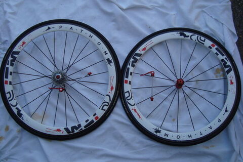 ROUES CARBONE ITM PATHOM 5.0 BLANCHES 850 Sablonceaux (17)