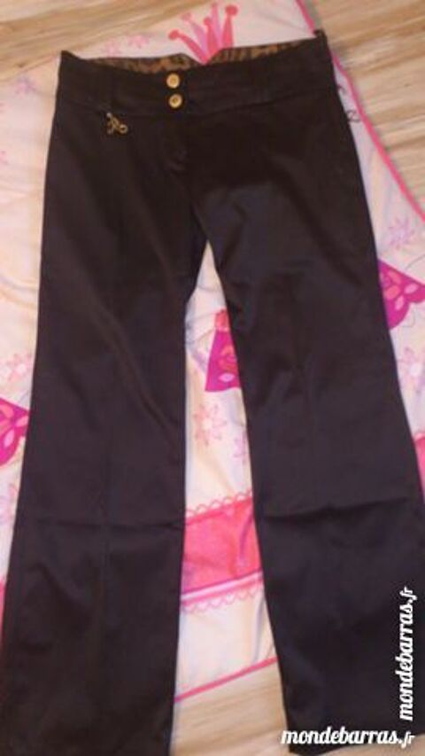 Gros lot de pantalons 10 Charmes (88)