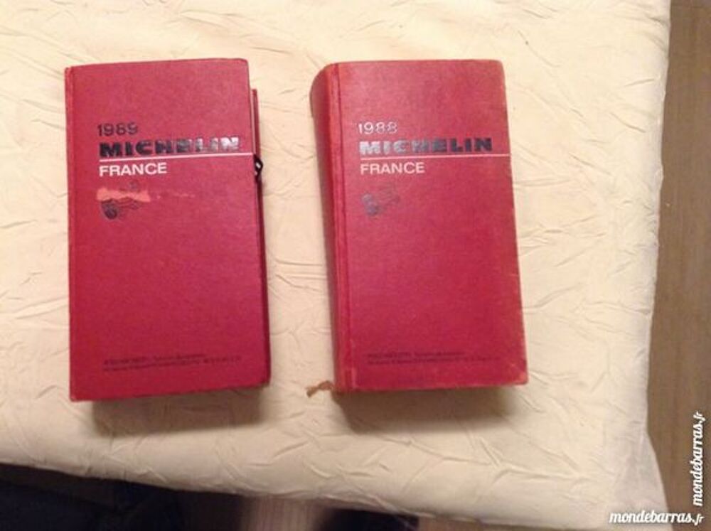 guides michelin rouges 1988 et 1989 