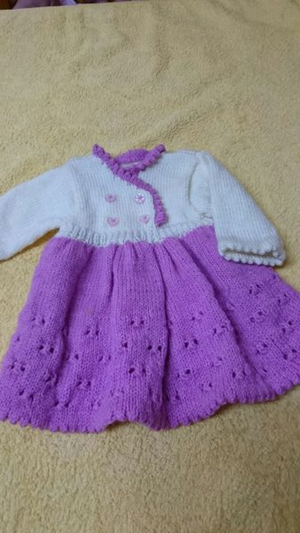 Robe naissance bicolore
Vêtements enfants
