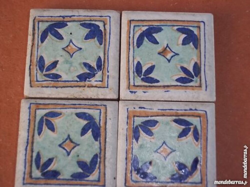 Bouchons de carrelage imprim&eacute;s Bricolage
