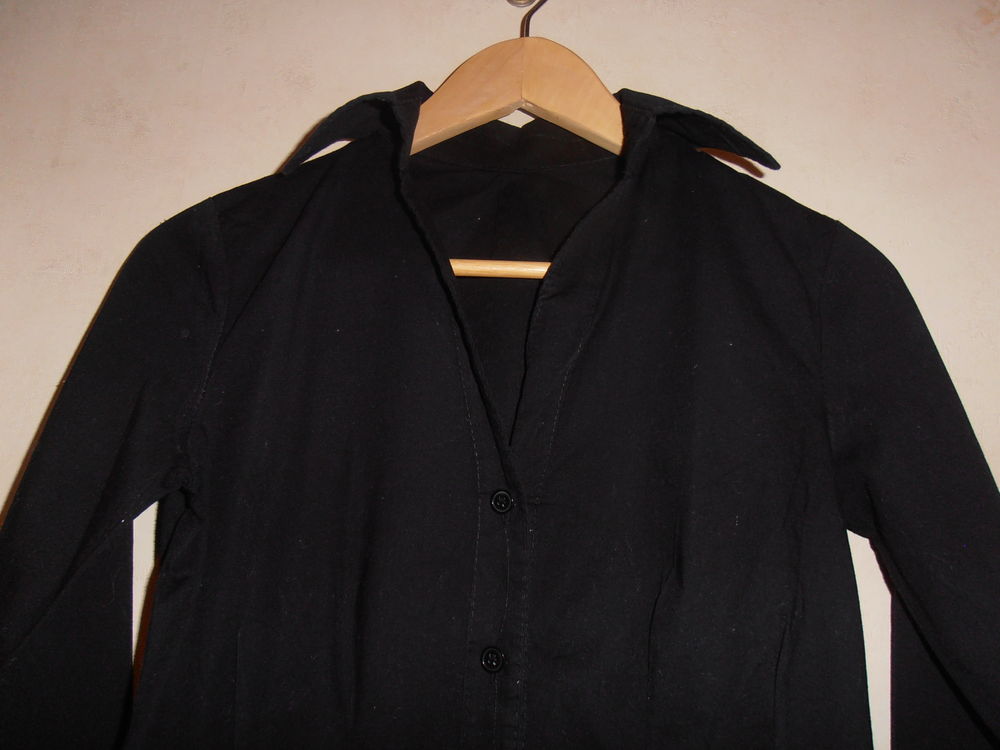 Chemisier noir cintr&eacute; (80) Vêtements