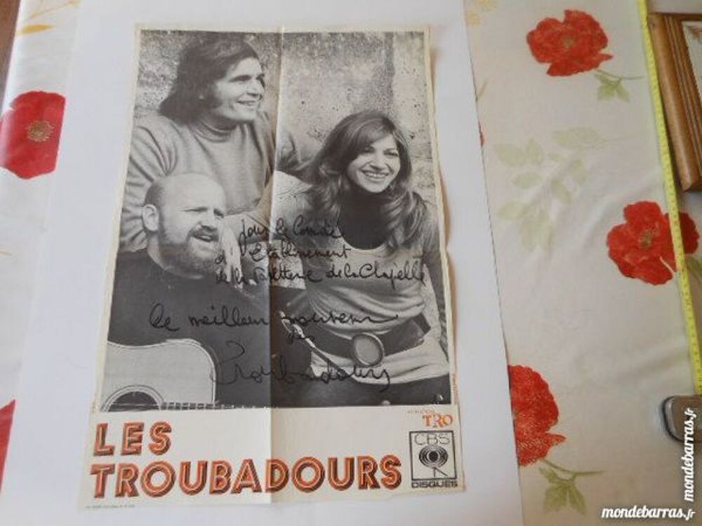affiche d&eacute;dicac&eacute;e Les Troubadours 