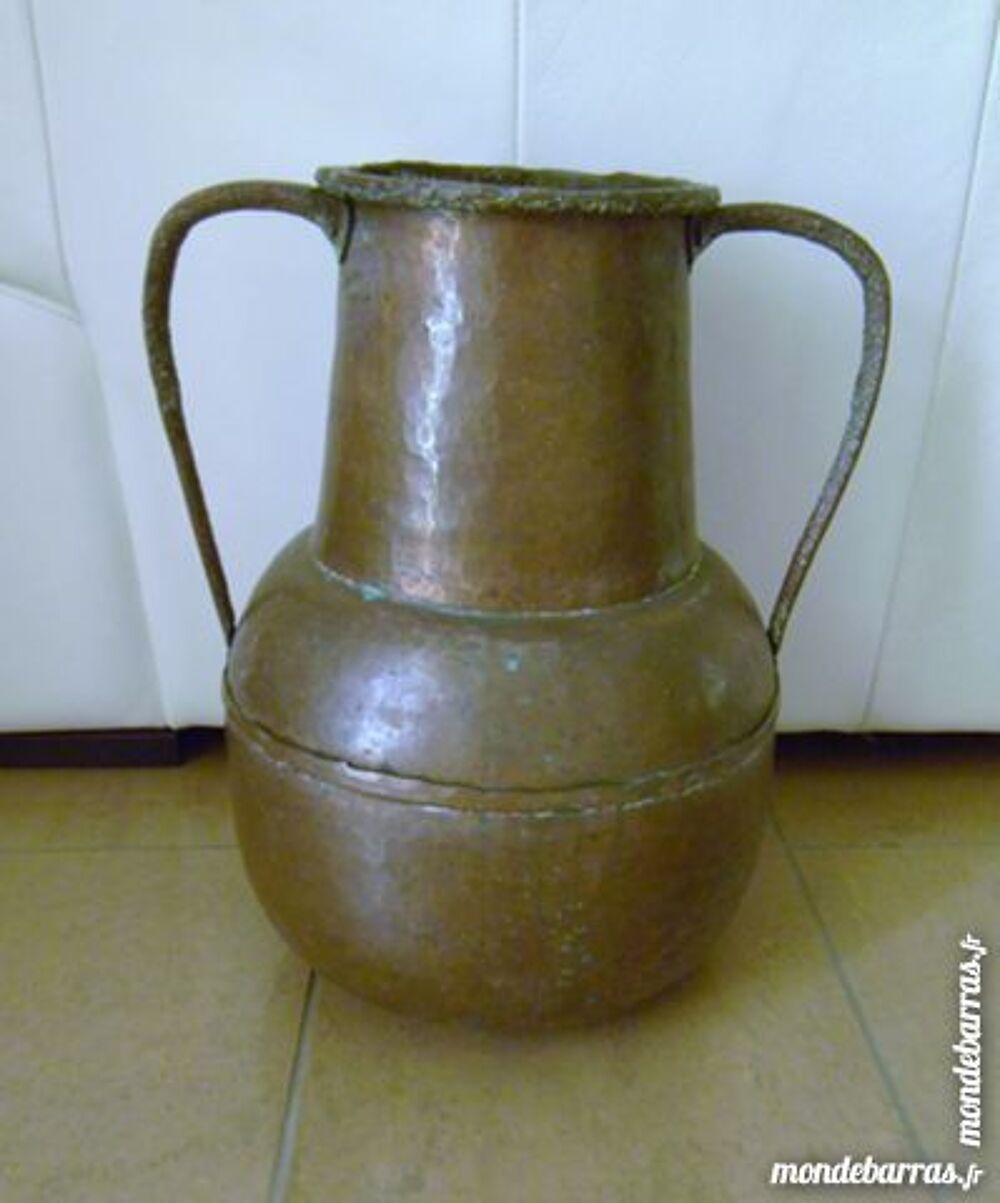 Pot ancien en cuivre hauteur 43 cm Décoration