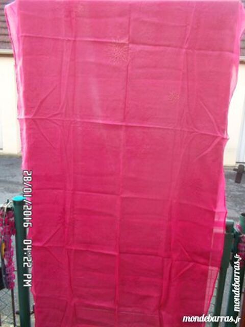 rideaux roses fleurs 3 Chambly (60)