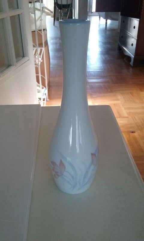 Petit vase, dcor fleuri 9 Charenton-le-Pont (94)