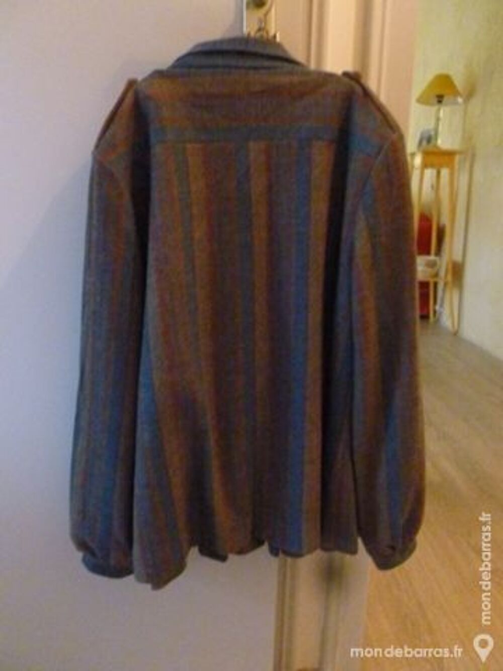 Tailleur ray&eacute; Vêtements