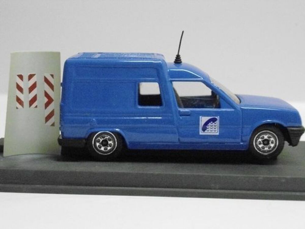 Renault Express 'France T&eacute;l&eacute;com' - VEREM 