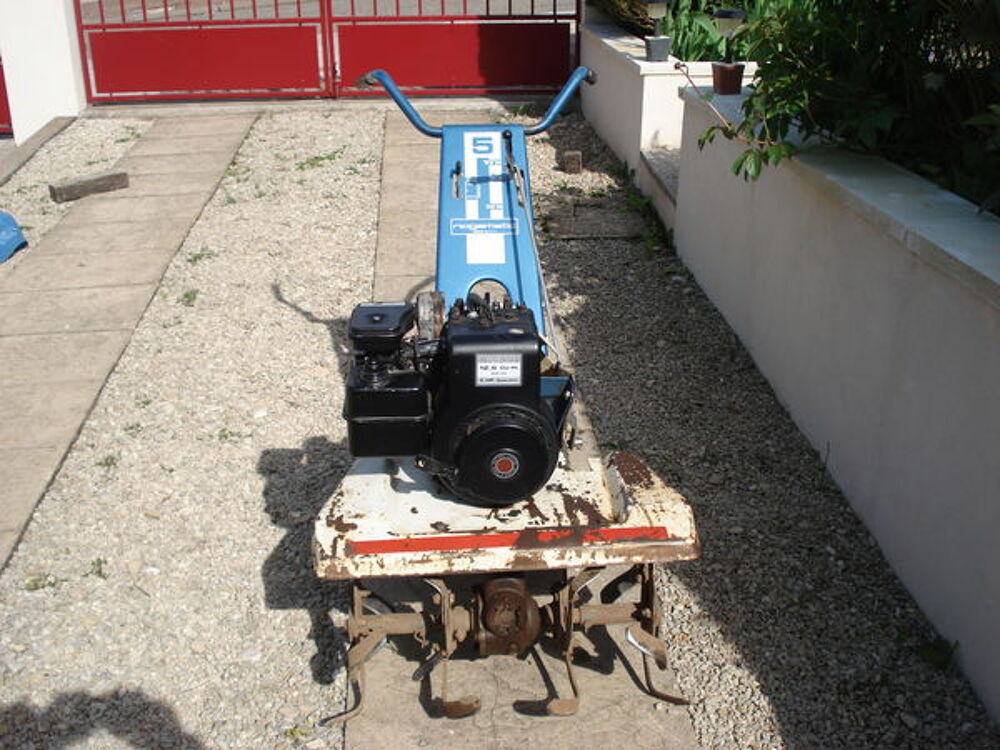 Location motoculteur motobineuse Briggs Straton 5 CV Jardin