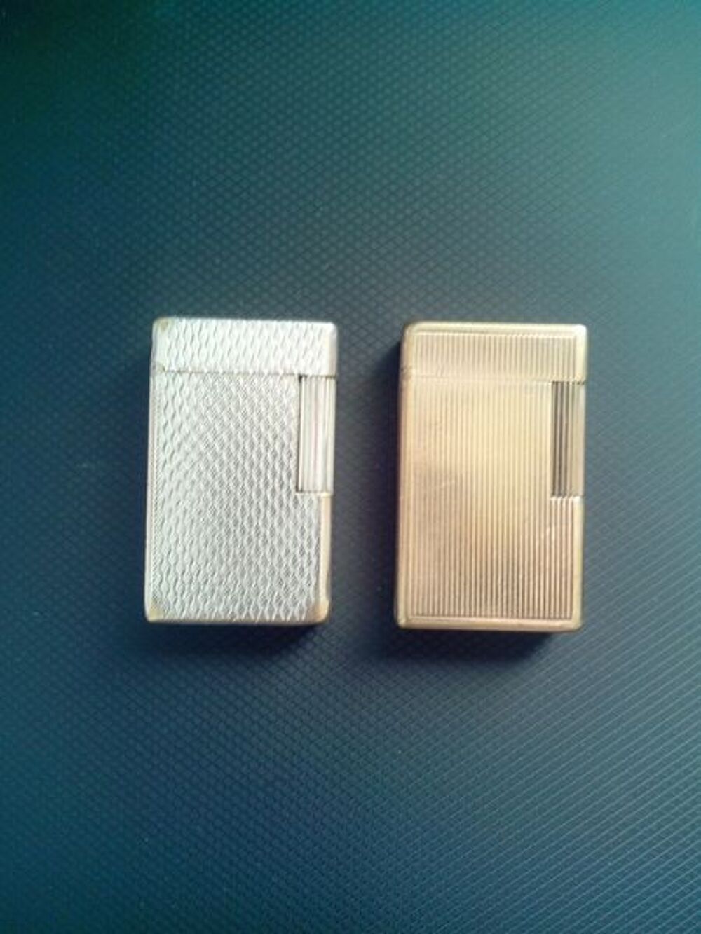 2 briquets DUPONT Bijoux et montres