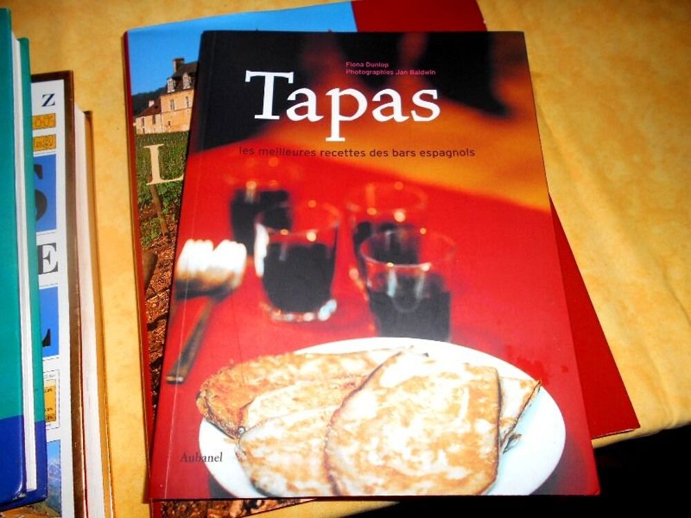 Tapas les meilleurs recettes des bars espagnols Livres et BD