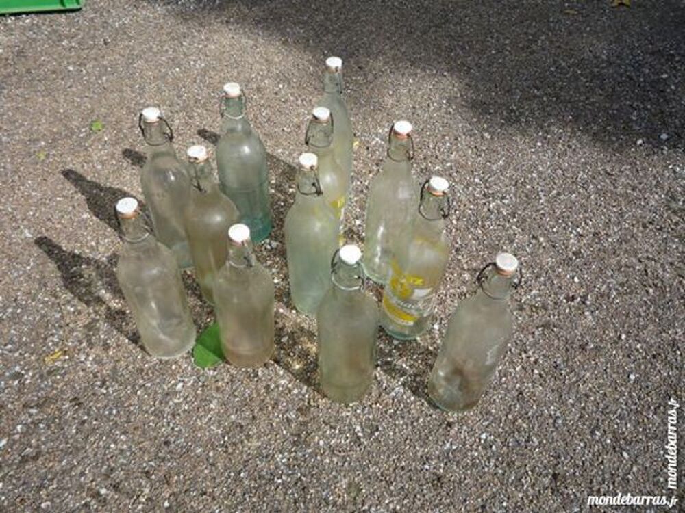 Bouteilles de limonade ancienne Cuisine