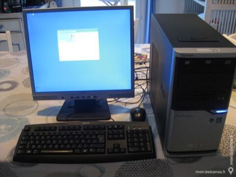 PC DE BUREAU COMPLET  marque ACER 95 Rocbaron (83)