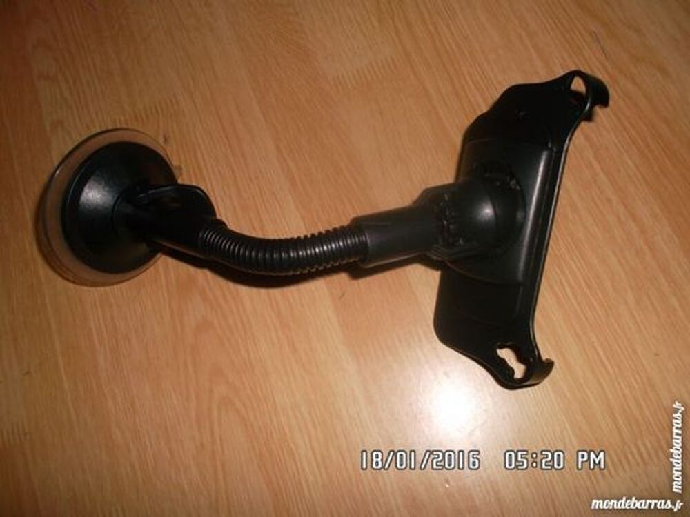 porte t&eacute;l en voiture Téléphones et tablettes