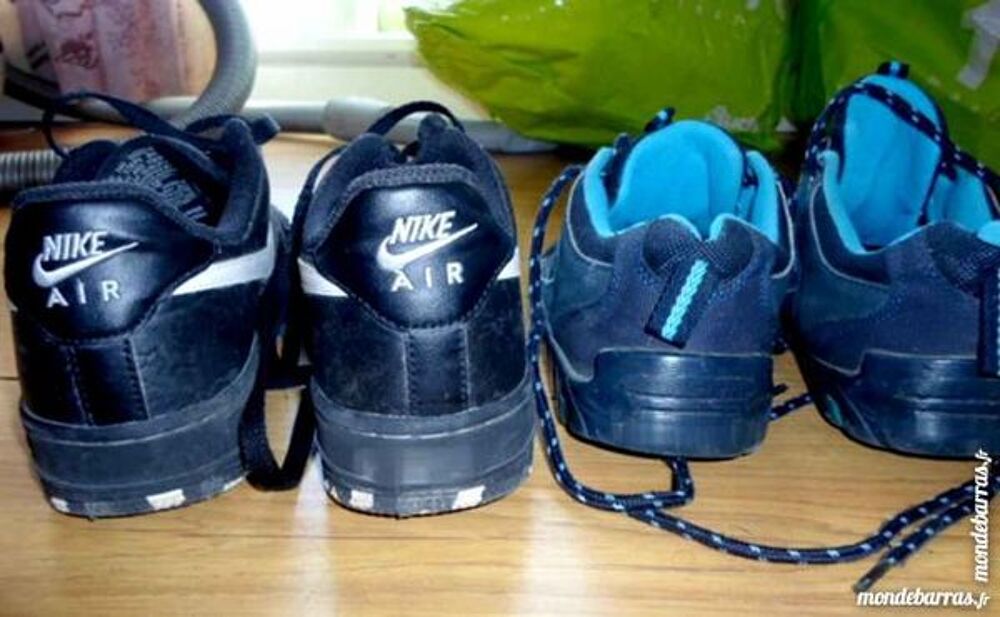 2 paires de baskets bon &eacute;tat &agrave; lacets Chaussures