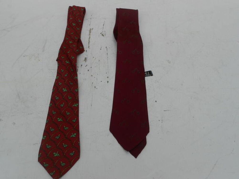 LOT DE CRAVATES EN SOIE DE MARQUE Vêtements