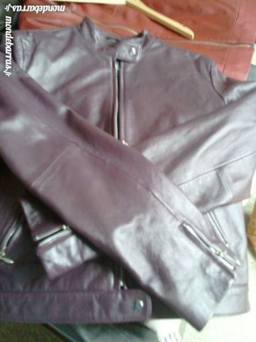 Veste en Cuir Prune Avant Premi&egrave;re Vêtements