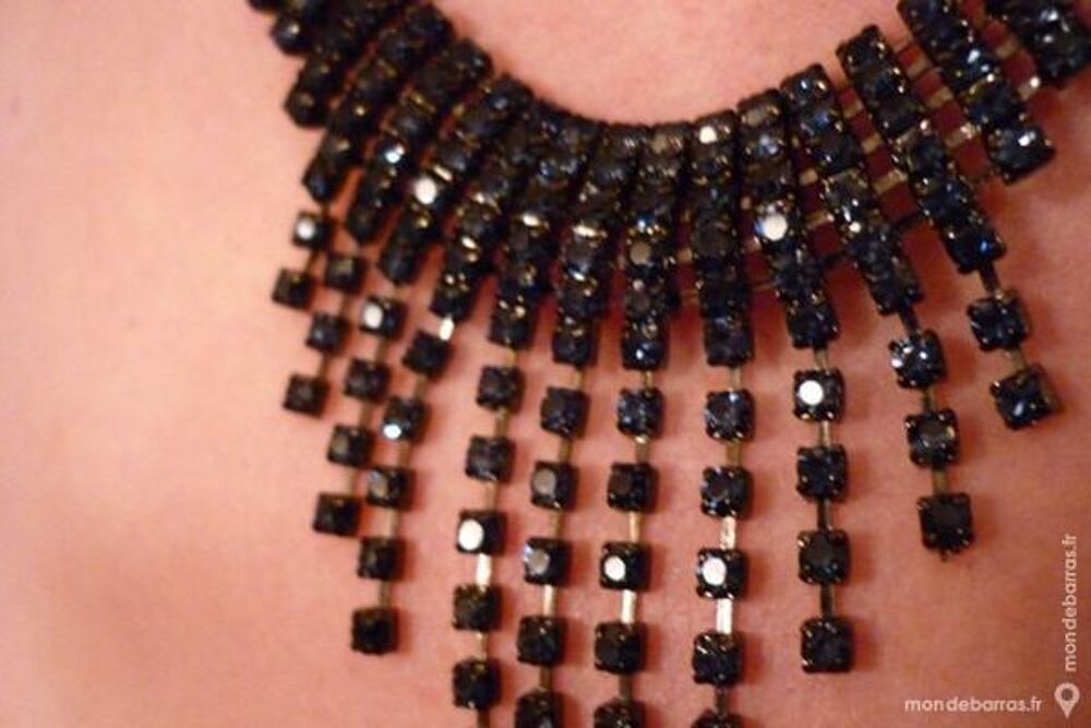 COLLIER TOUR DE COU N&deg;1 Bijoux et montres