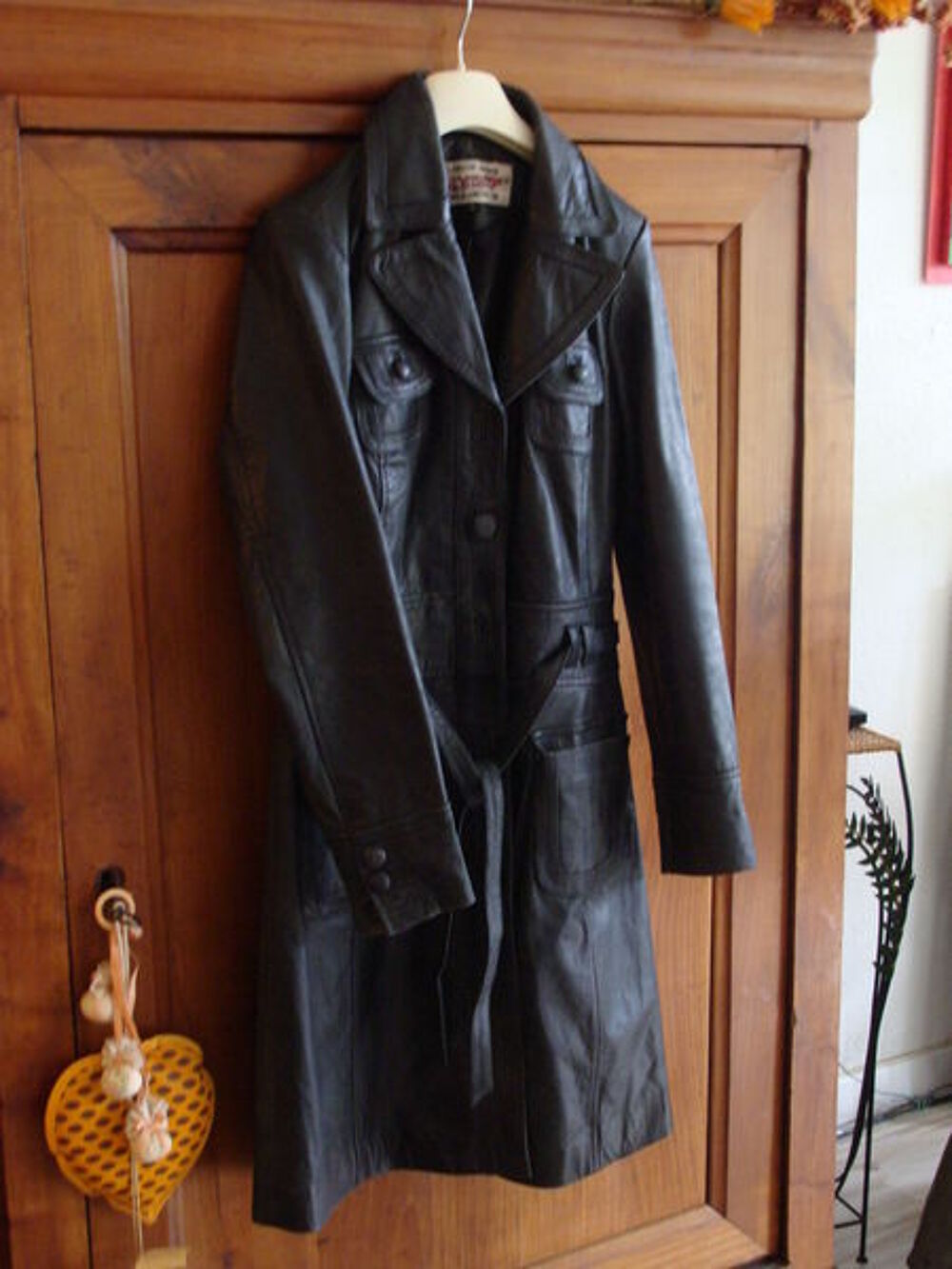 Manteau en cuir Taille M/L Vêtements