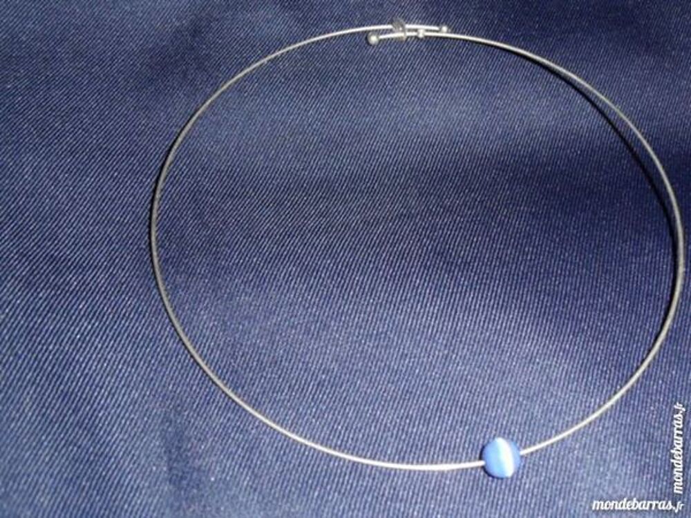 colier ras cou rond Bijoux et montres