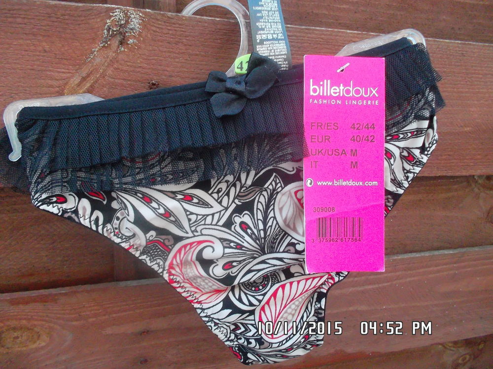 STRING BILLET DOUX T.42-44*JUSTE 5E*KIKI60230 Vêtements